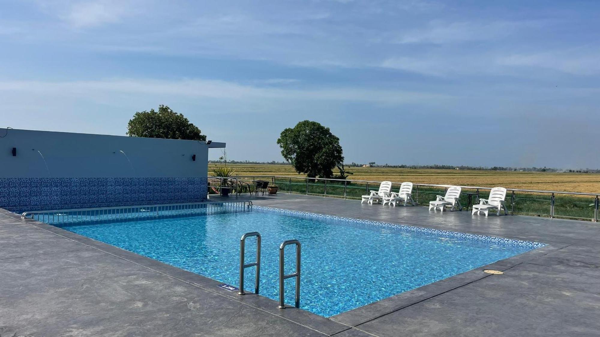 Country Road Homestay Simpang Empat  Экстерьер фото